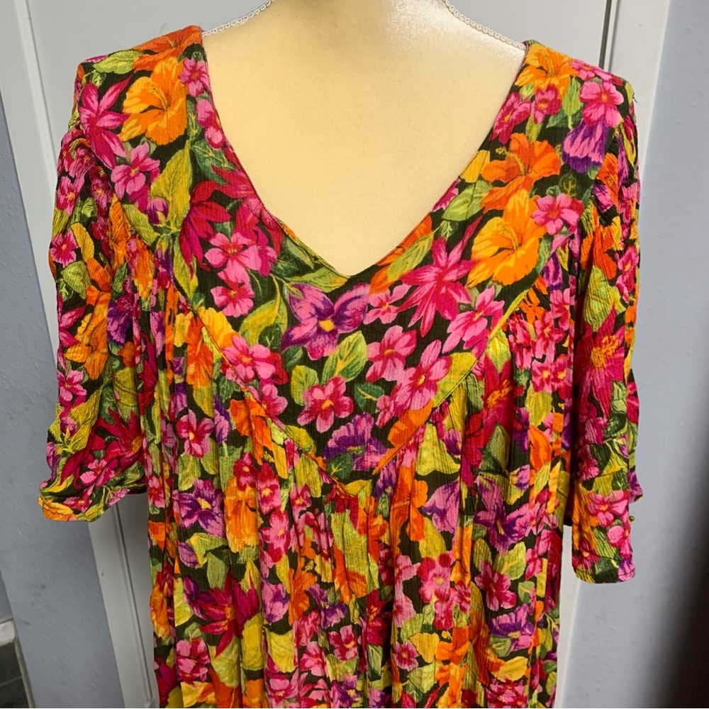 CABERNET LOOSE FIT HOUSE DRESS SIZE L